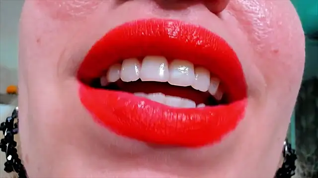 HotTiffani live sex cam