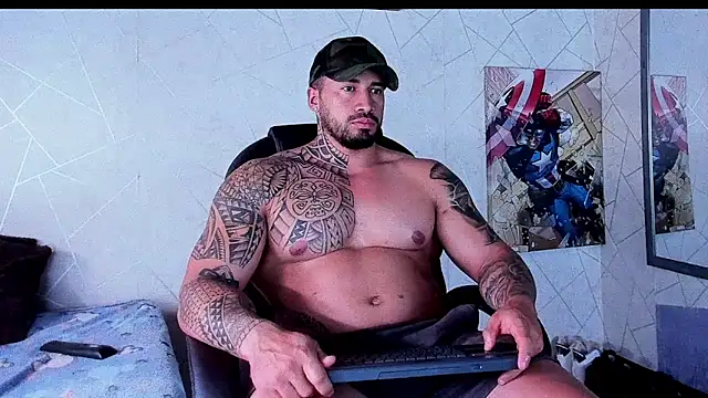 Cristian_Walker live sex cam