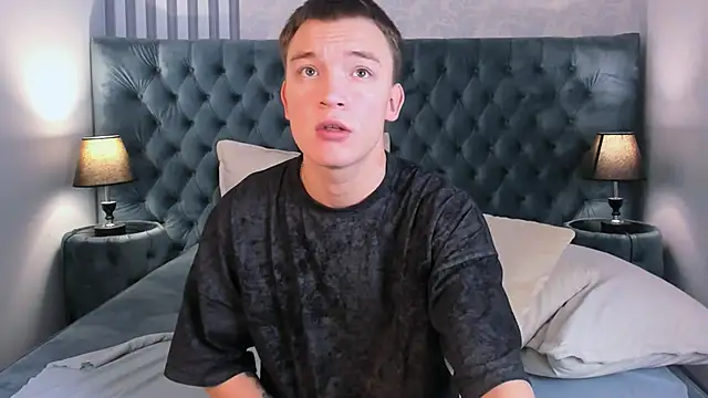 Derek_Banville live sex cam