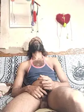 BadBoySmoker7070 live sex cam