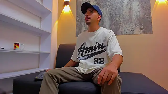 RYAN_PATERSON live sex cam