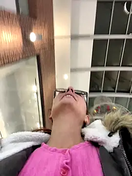 NataKitten live sex cam