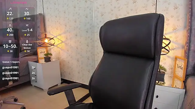 ChloeHarper_ live sex cam