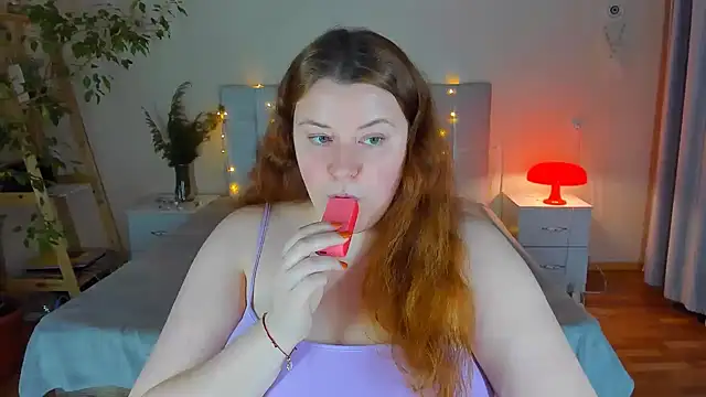 PolinaSalvatore's Stripchat show and profile