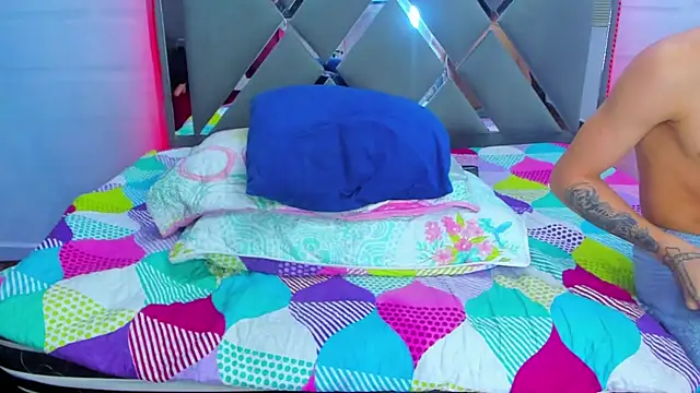 LoveBoundDuo live sex cam