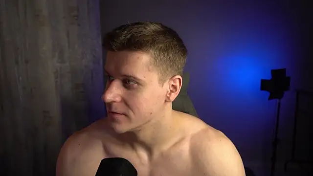 Bruno_Banani live sex cam