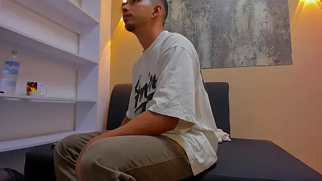 RYAN_PATERSON live sex cam