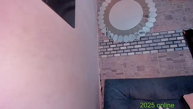 MystiqueTs live sex cam