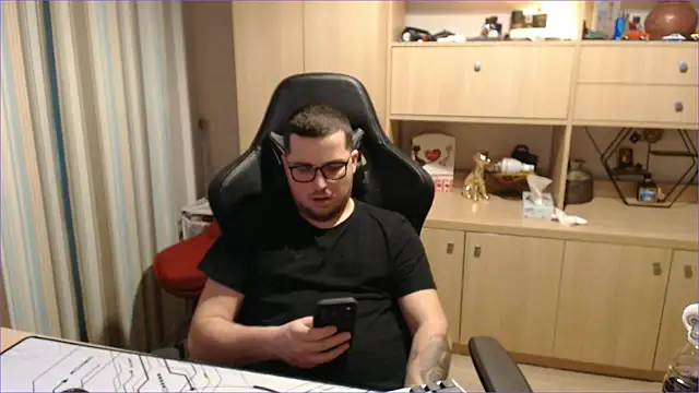 bigpuff_hott live sex cam