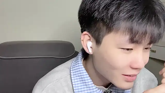 xiaoyang5200 live sex cam