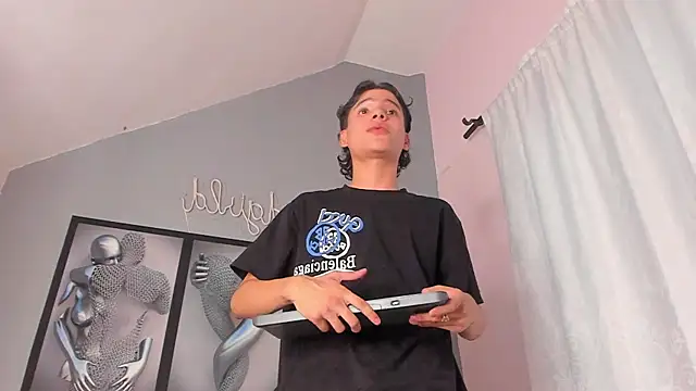 camillo_virgil live sex cam