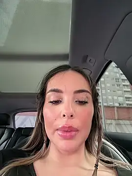 Alirawrz live sex cam