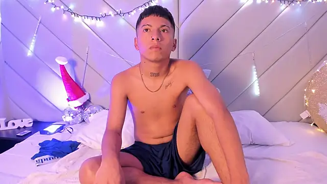 little_kris1 live sex cam