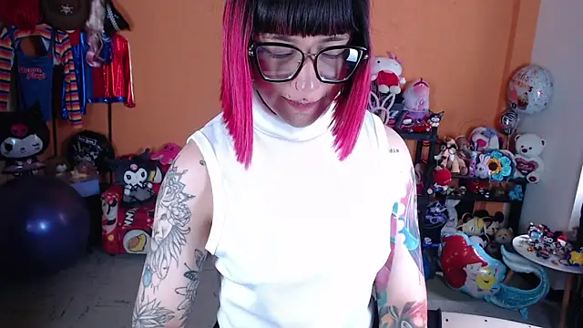 MissMiia2 live sex cam