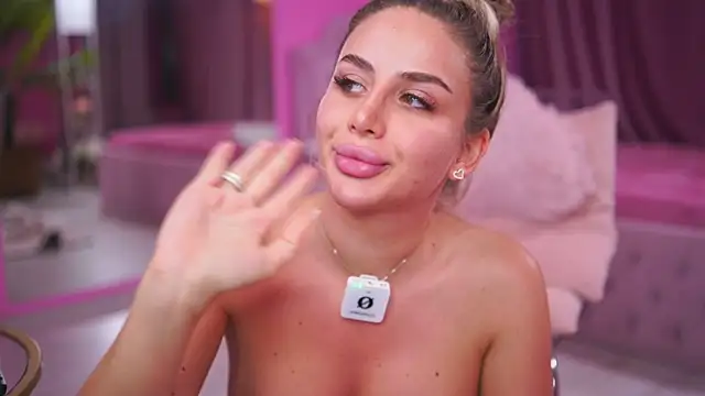 AshleySinn live sex cam