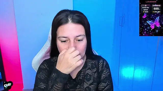 Saskyaa live sex cam