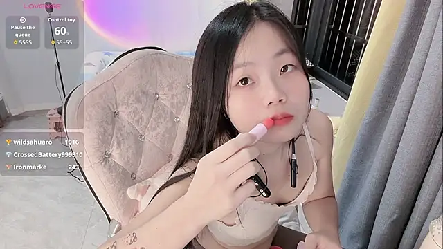 Lena-yyds live sex cam