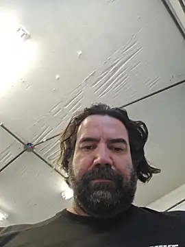 MysterBearMG live sex cam