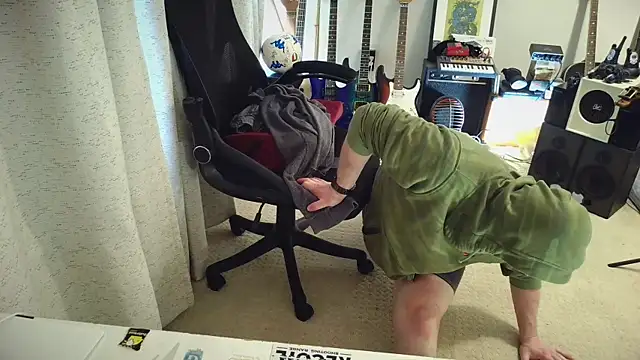 God_Of_ThundeRR live sex cam