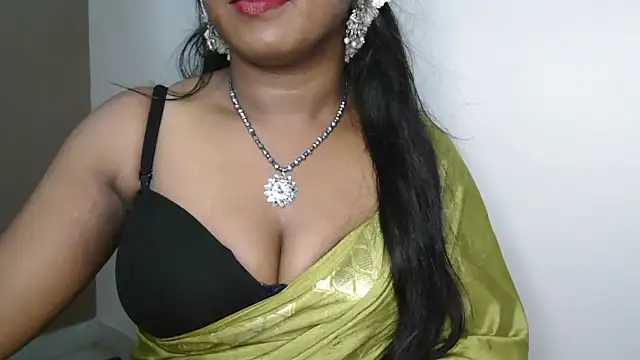 Dhiyapink live sex cam