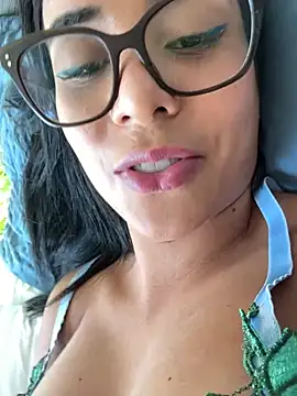 x-Maya-x live sex cam