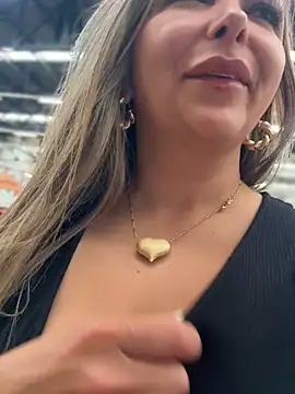 _Abril-Office1 live sex cam