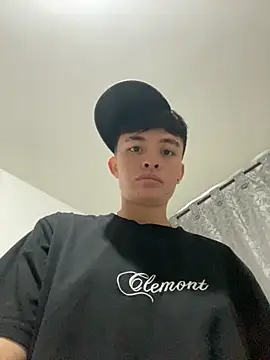 nico_18x live sex cam