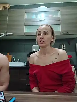 Aly-john1985 live sex cam