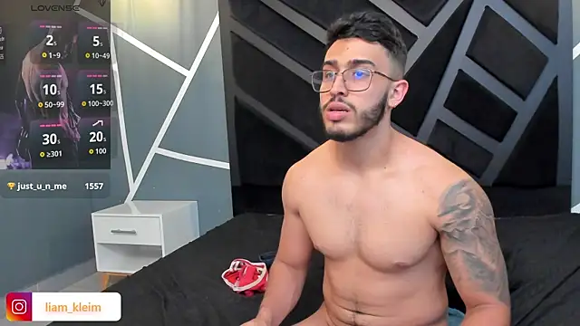 Liam_Kleiin live sex cam