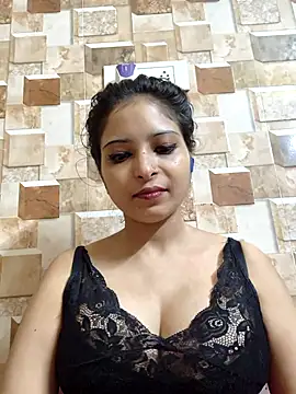 QUEEN-ADITI live sex cam