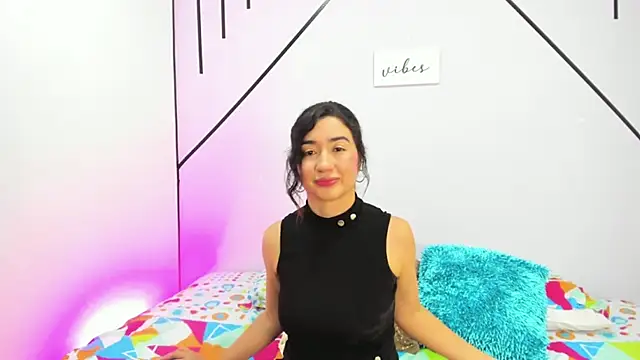 VictoriaRouge_ live sex cam