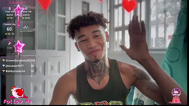 sexy_blacks_'s Stripchat show and profile