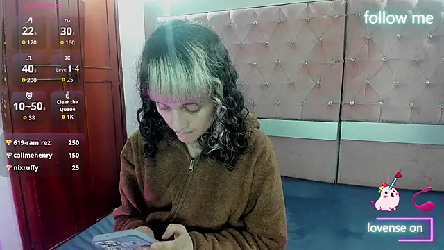 neeko_princes's Stripchat show and profile