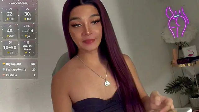 TrinityFucksYou live sex cam