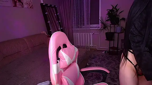 __Malika__'s Stripchat show and profile