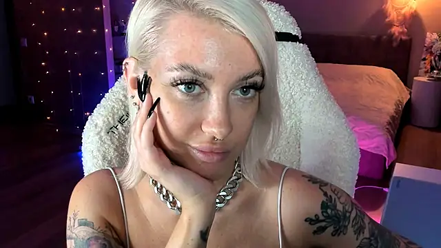 tykioty_Miley live sex cam