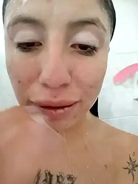 Kitty_Melodi live sex cam