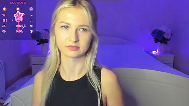 Julie_Blaze live sex cam