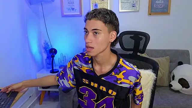 yulian_vasquez live sex cam