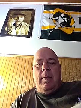 horny4you1 live sex cam