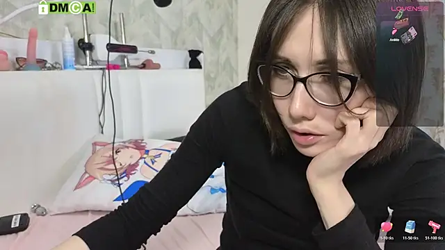KawaiiNullify live sex cam