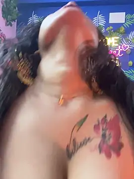 V-Hot-Sweti live sex cam