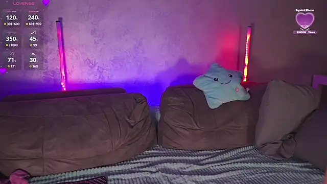 Lady3Holes's Stripchat show and profile