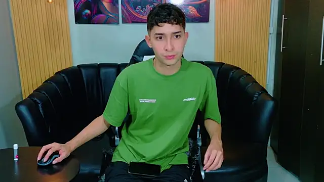 Kygo_Williams live sex cam