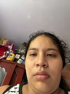 moncerrat_luna live sex cam