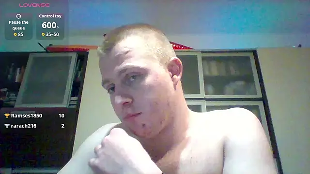 Matttthees live sex cam