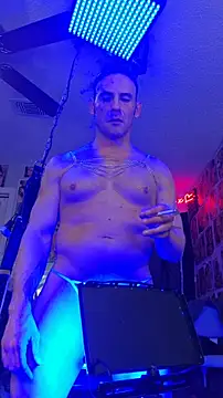 luvs2cumm69 live sex cam