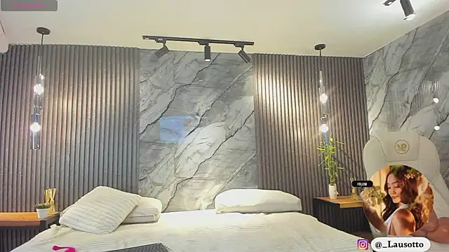 martina_mayers live sex cam