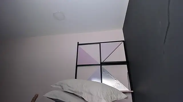 VelvetGreen live sex cam