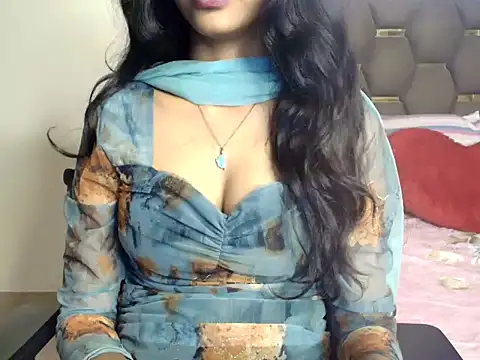 CUTE_princess_143 live sex cam